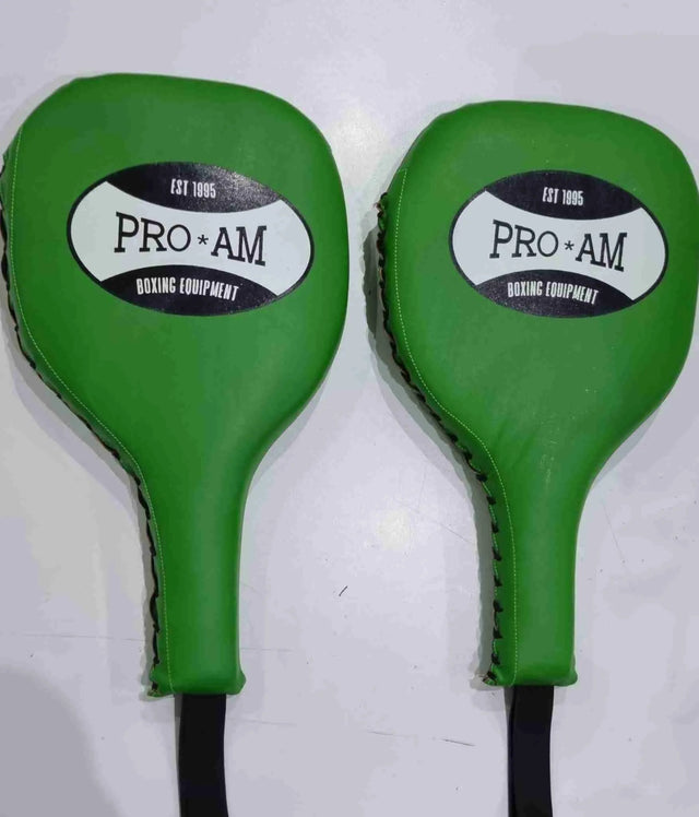 Pro-Am Boxing Paddles from Proamboxinguk, hook and jab pads, black and red training boxing equipment for punch practice