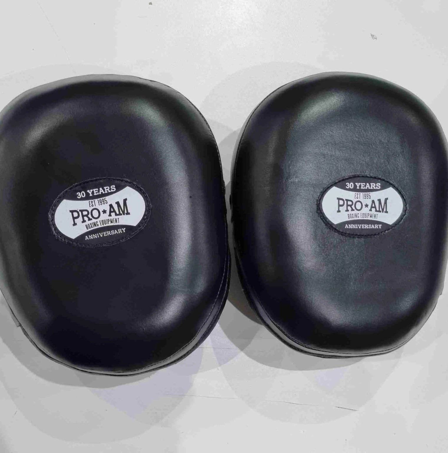 Pro-Am Original Air Hook and Jab Pads by Proamboxinguk with replaceable foam for boxing training and punching practice.