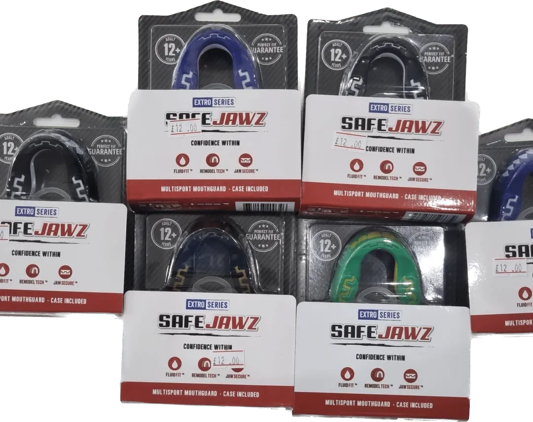 Proamboxinguk Safejawz Extro Series boxing gumshield with custom mouthguard for secure fit and protection during boxing matches.
