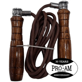 Pro-Am Leather Skipping Rope for boxing training by Proamboxinguk, featuring durable leather handles and a nylon rope.